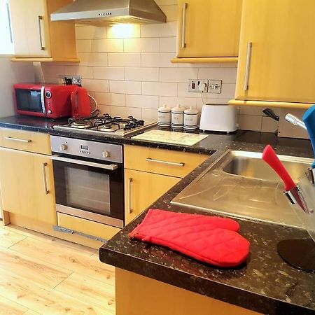 Comfortable Studio Flat Near Central Лондон Екстериор снимка
